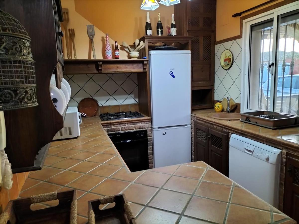 Villa Mari Chiclana de la Frontera Dış mekan fotoğraf